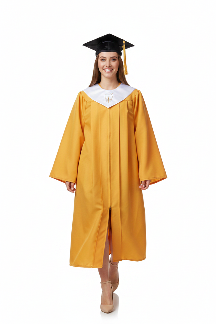Matte Gold Bachelors Gown 白底模特展示图